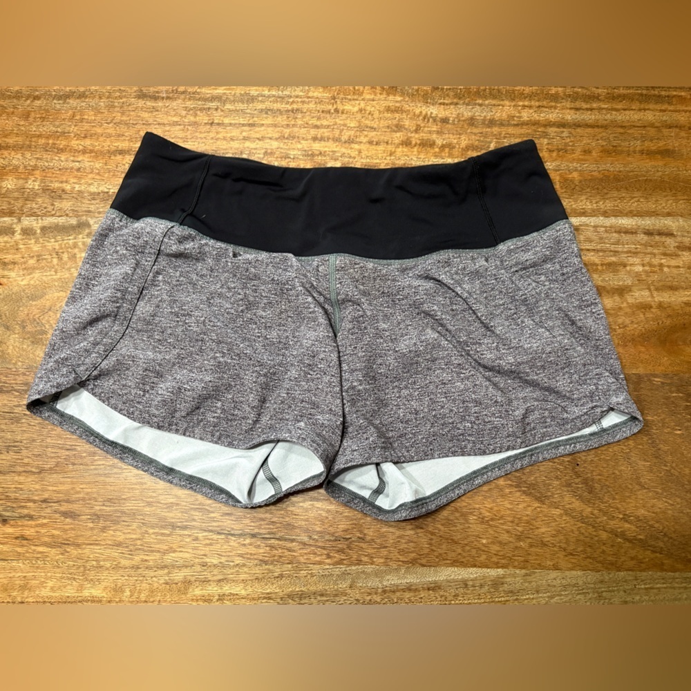 Lululemon Womens Run Times Short Lined Elastic Waist Pull On Gray Black Size 4